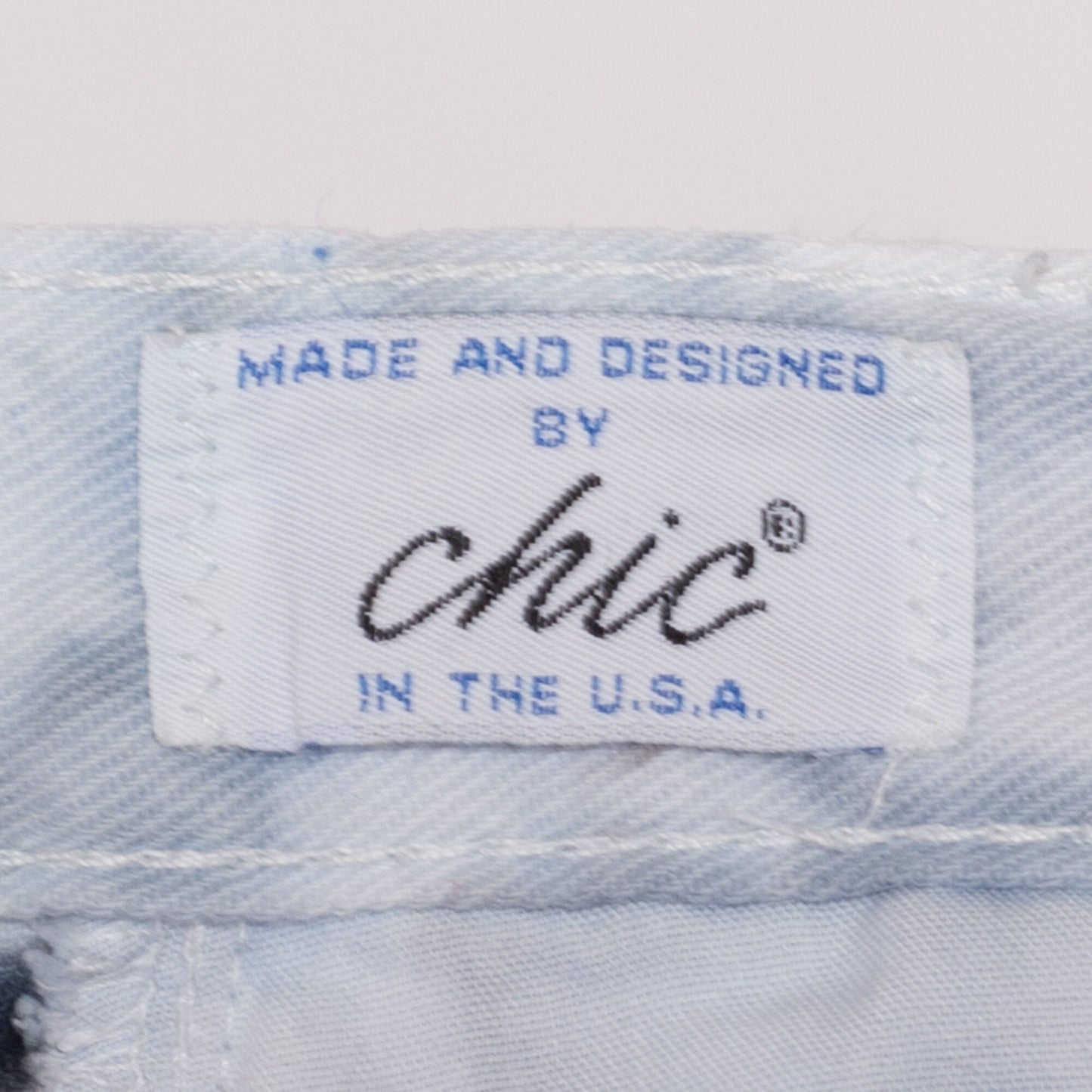 XS 80s High Waisted Tie Dye Pleated Mom Jeans 25" | Vintage Chic Blue White Ice Dyed Reworked Tapered Leg Jeans