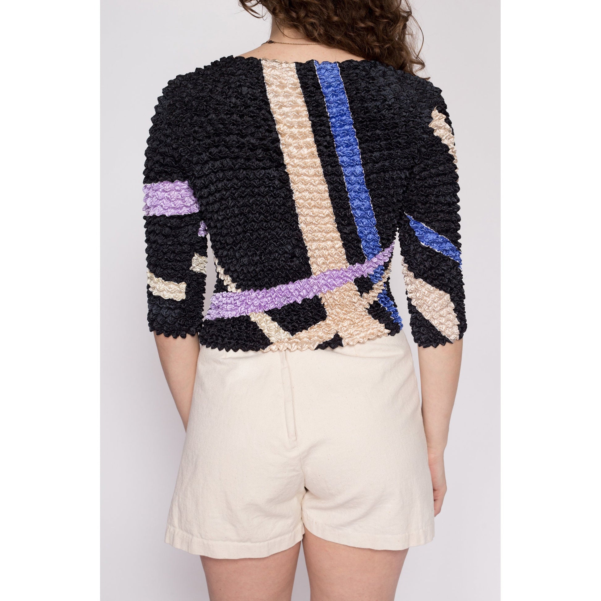 One Size Y2K Abstract Striped Popcorn Shirt | Vintage Stretchy Bubble Geometric Cropped 3/4 Sleeve Top