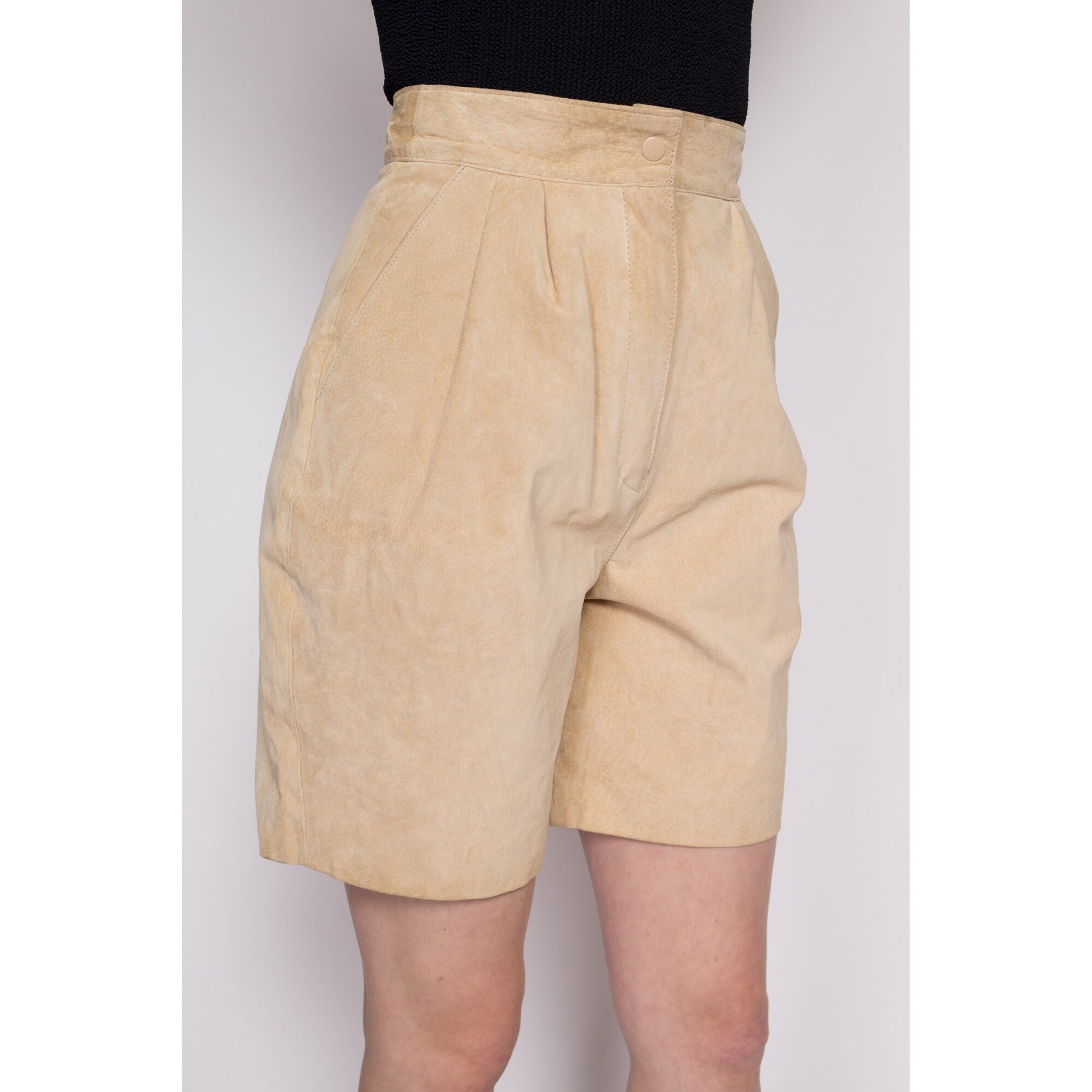 Sm-Med 80s Tan Suede Leather Shorts 27" | Vintage High Waisted Pleated Shorts