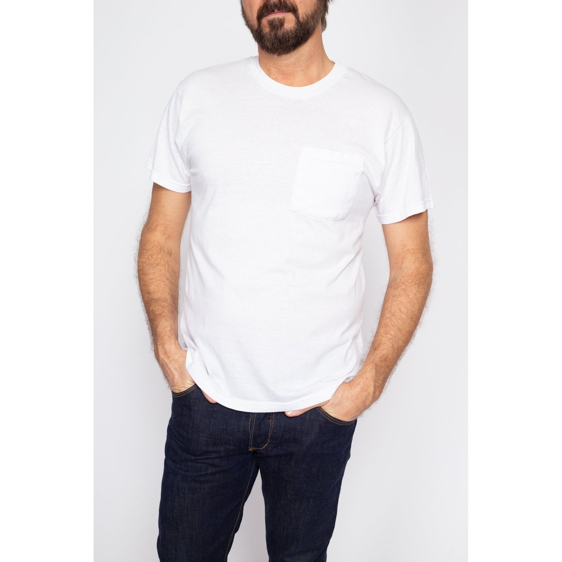 Med-Lrg 90s Plain White Pocket Tee | Vintage Short Sleeve Crewneck Undershirt T Shirt
