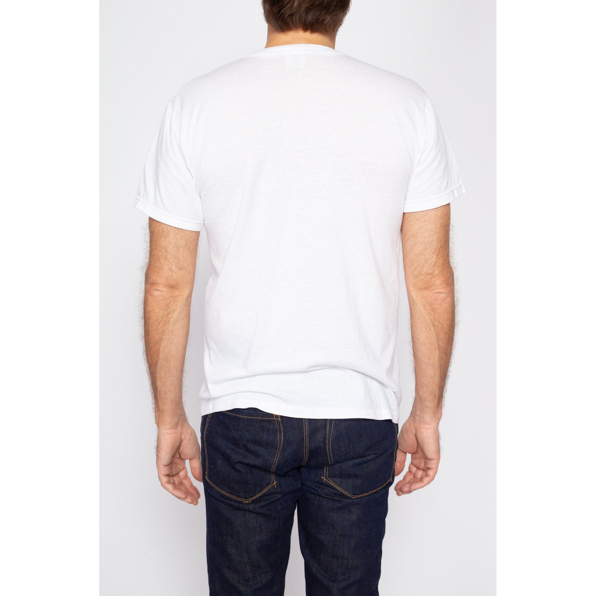 Med-Lrg 90s Plain White Pocket Tee | Vintage Short Sleeve Crewneck Undershirt T Shirt