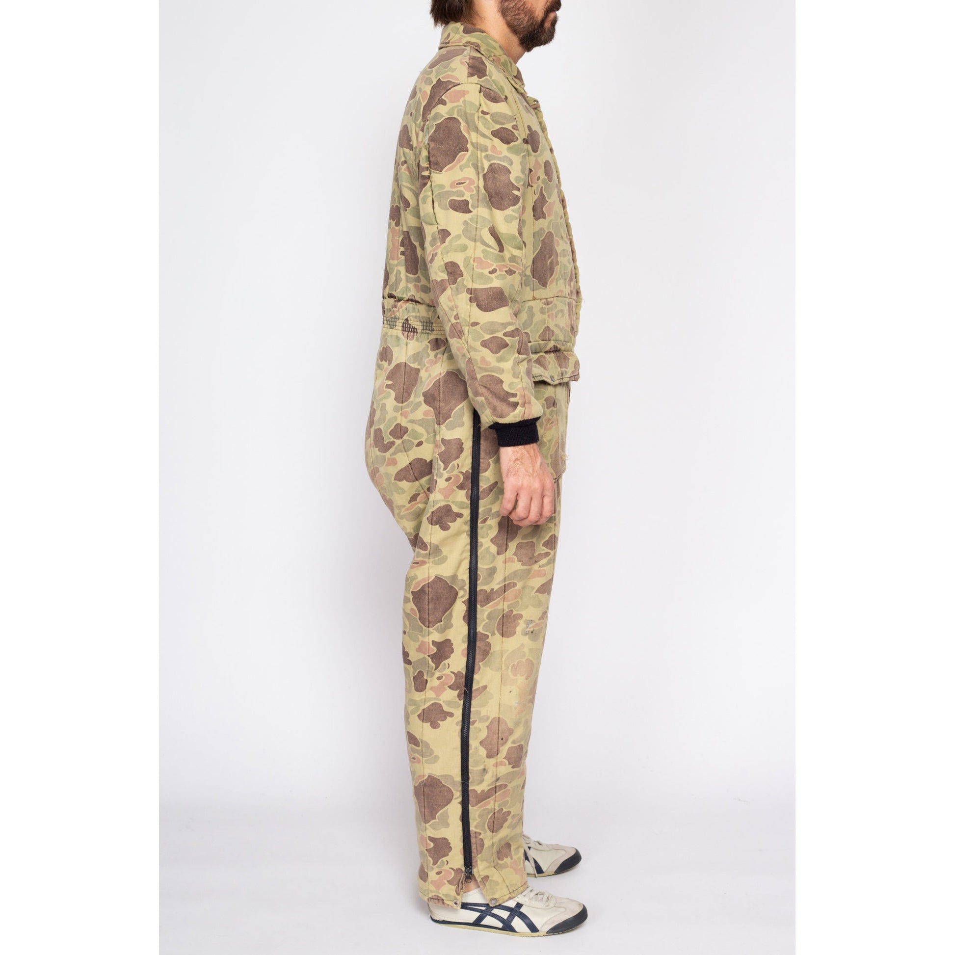 Large 80s Duck Hunt Camo Quilted Coveralls | Vintage Camouflage Outdoor Gear Hunting Jumpsuit