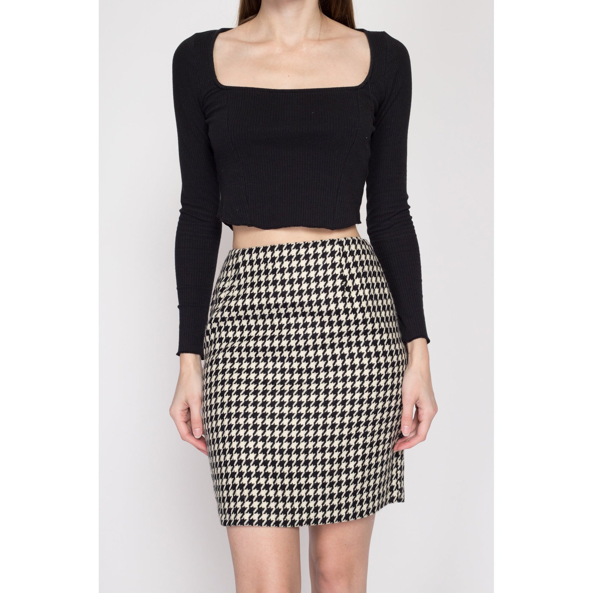 XS 90s Hugo Buscati Houndstooth Mini Skirt 24.5" | Vintage Black & White High Waisted Fitted Pencil Skirt