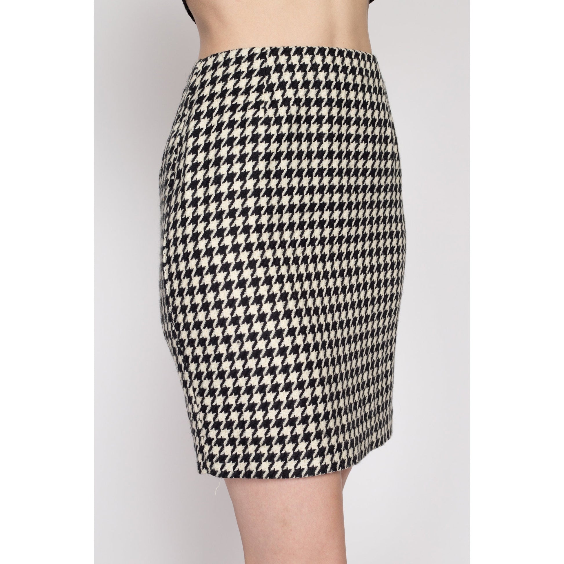 XS 90s Hugo Buscati Houndstooth Mini Skirt 24.5" | Vintage Black & White High Waisted Fitted Pencil Skirt