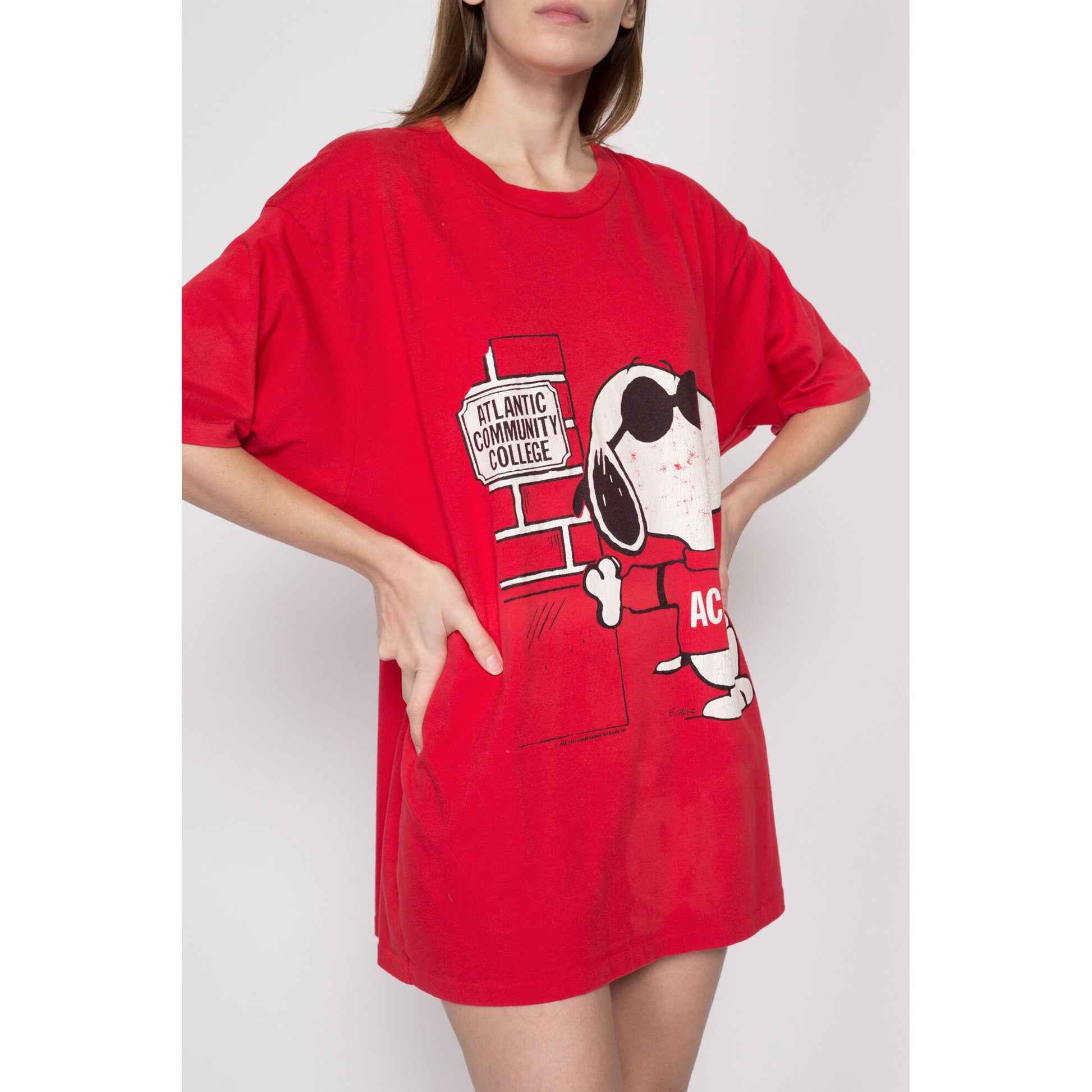 One Size 80s Snoopy Atlantic Community College Red T Shirt | Vintage Peanuts Cartoon Graphic Oversize Tee