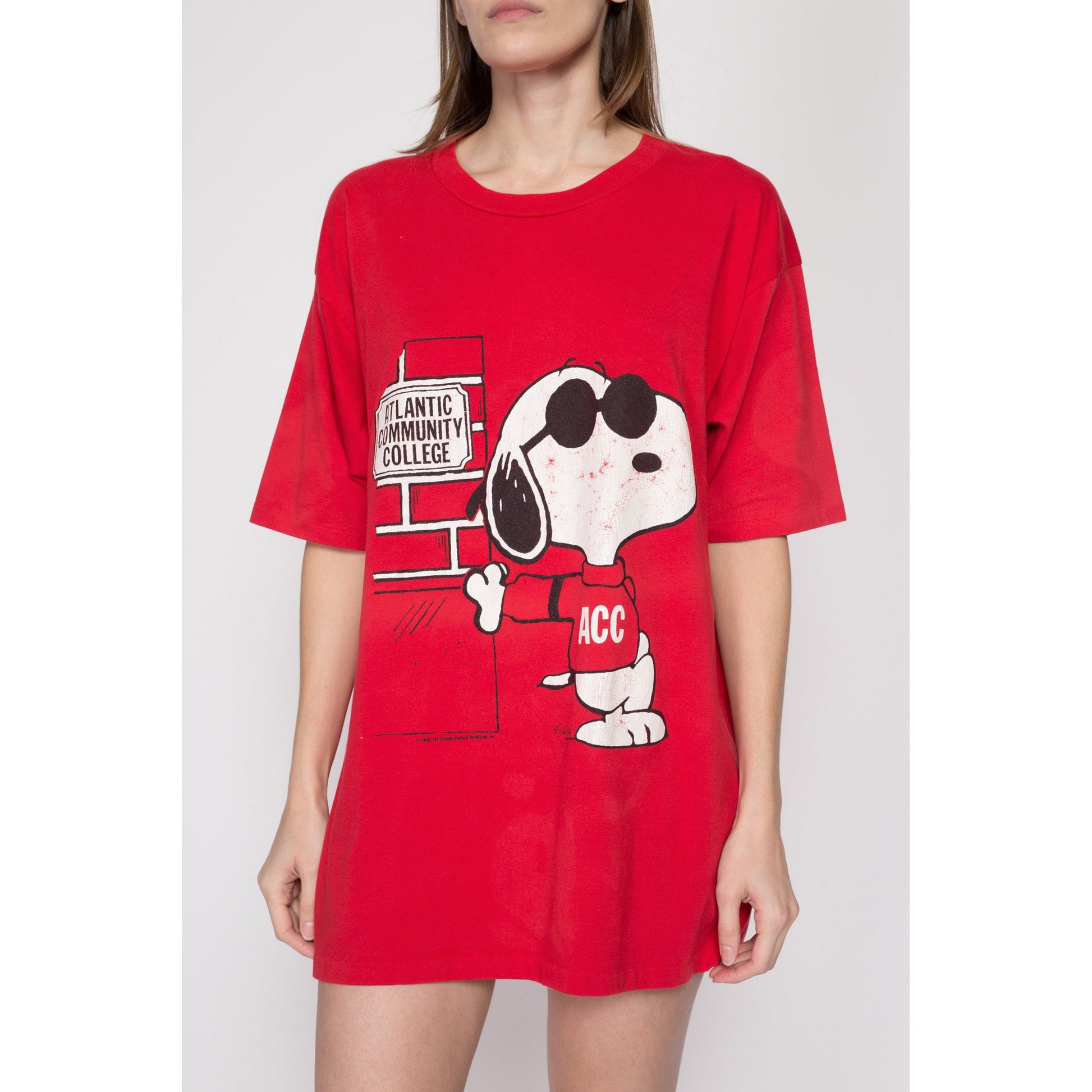 One Size 80s Snoopy Atlantic Community College Red T Shirt | Vintage Peanuts Cartoon Graphic Oversize Tee