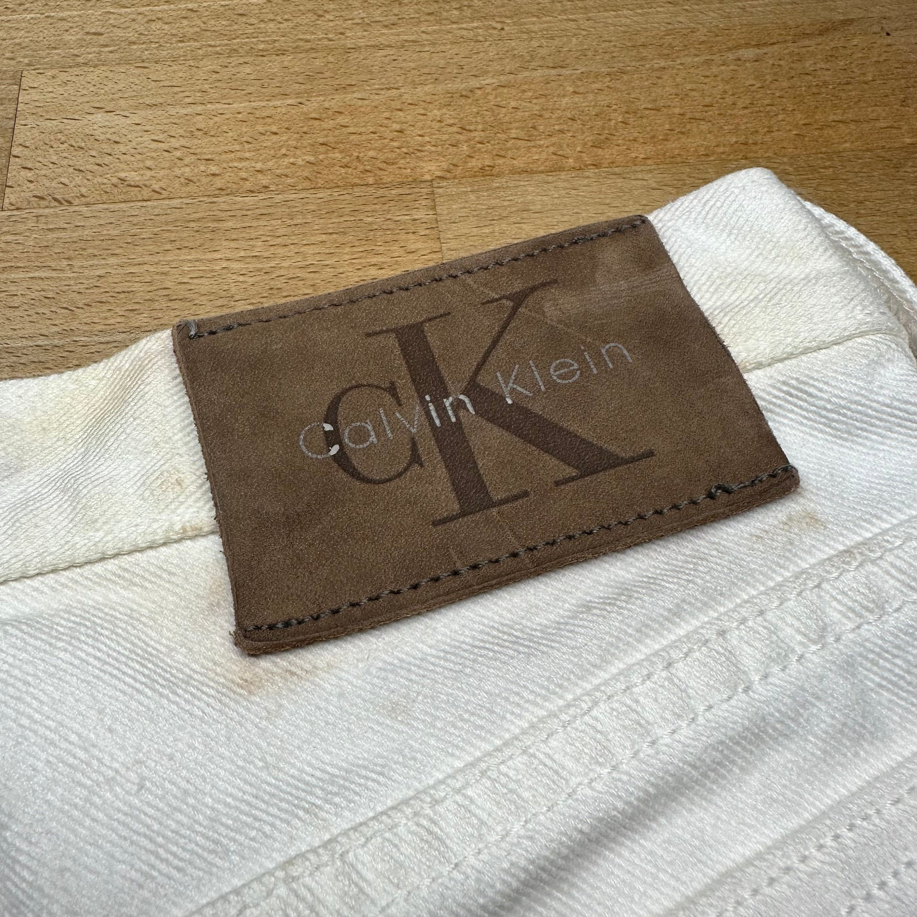 Small 90s Calvin Klein White Jeans – Flying Apple Vintage