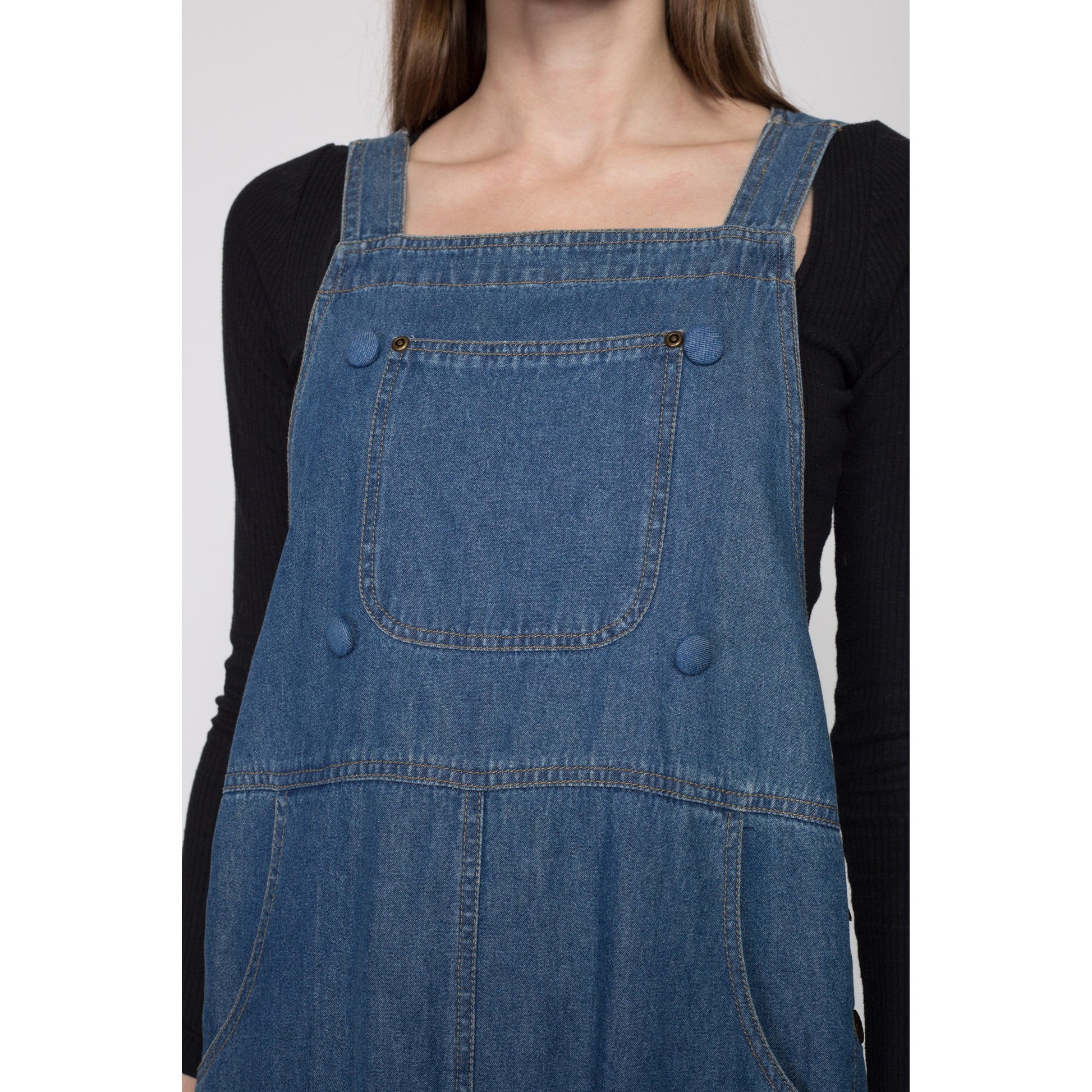 LABEL DENIM PINAFORE OVERALLS - Blue