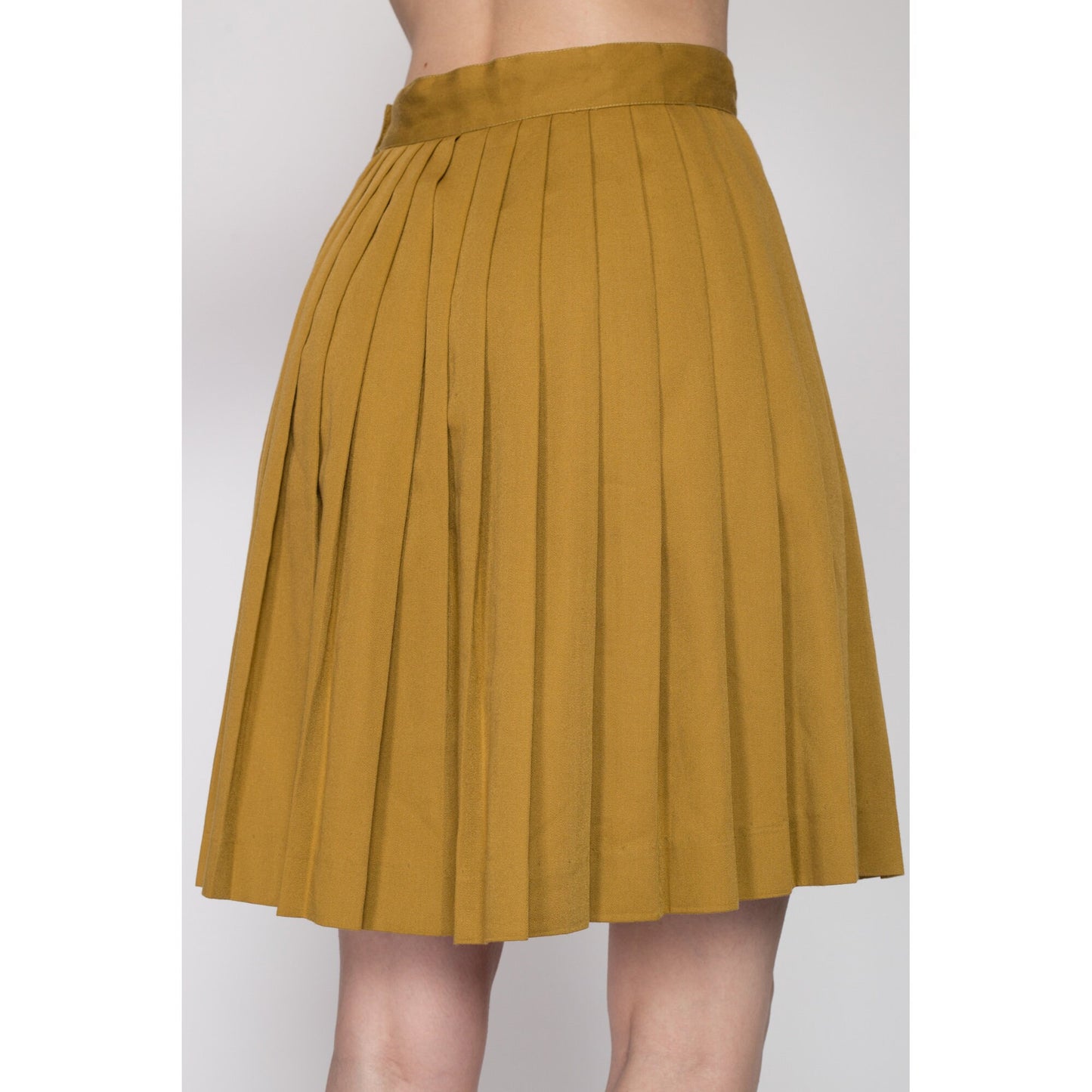 Small 80s Mustard Yellow Pleated Mini Skirt 25.5" | Vintage High Waisted Rayon Schoolgirl Skirt