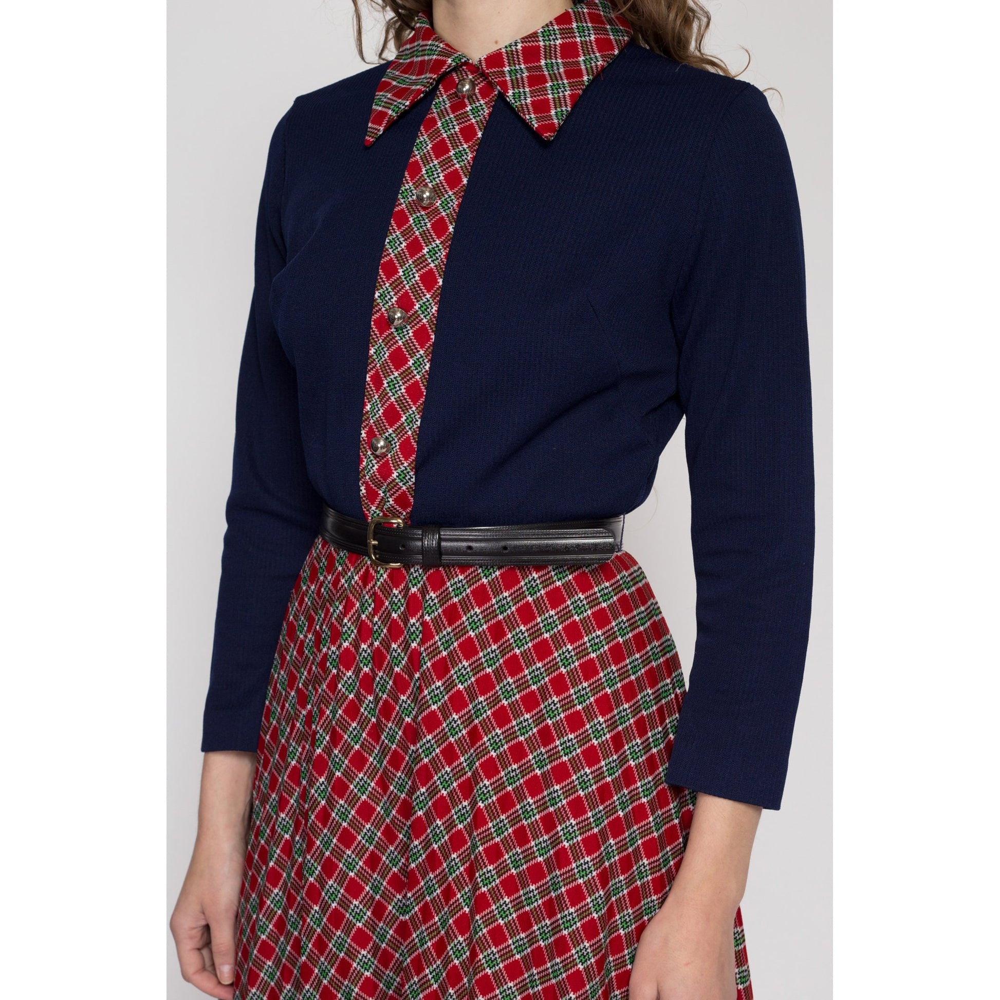 Medium 70s Plaid Fit & Flare Mini Dress | Vintage Navy Blue Red Button Up Long Sleeve Holiday Party Dress