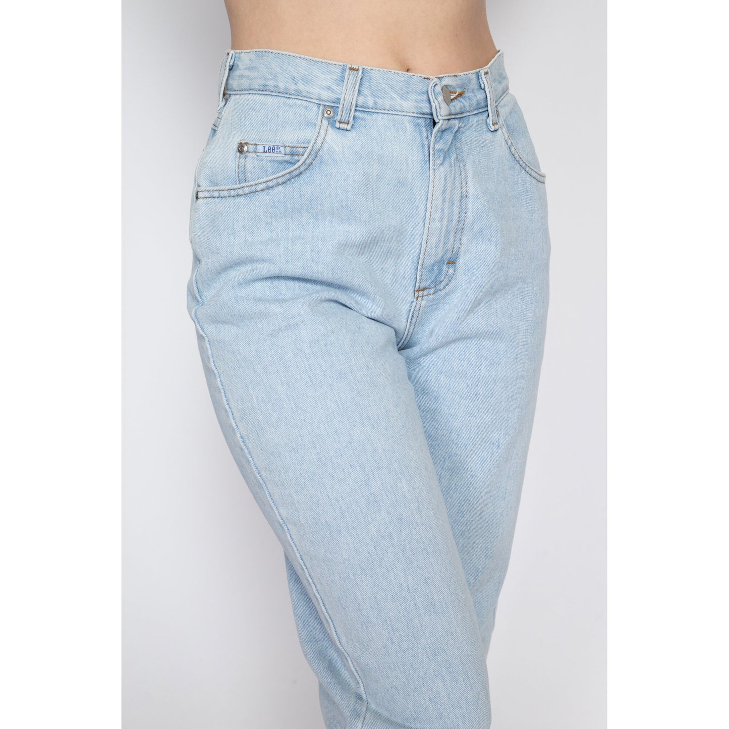 Small 90s Lee High Waisted Light Wash Jeans 27" | Vintage Denim Tapered Leg Mom Jeans