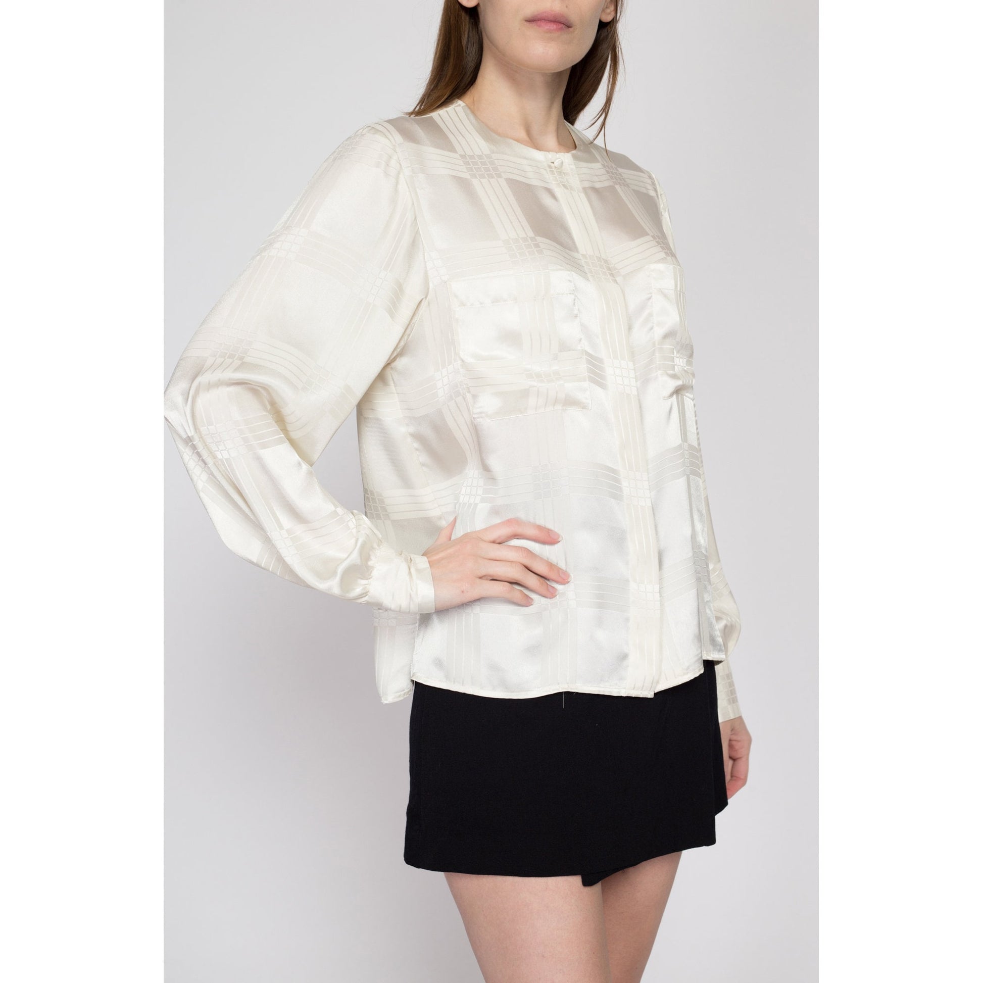 Medium 80s White Satin Bishop Sleeve Blouse | Vintage Button Up Long Sleeve Pocket Top