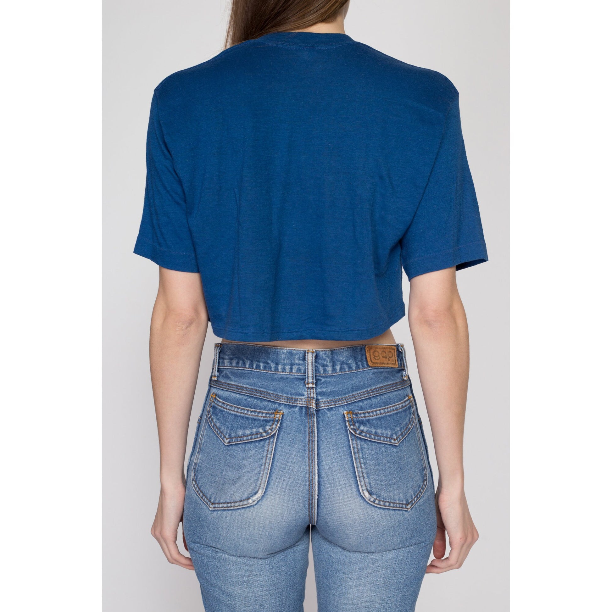 Medium 80s University Of Southern Colorado Cropped T Shirt | Vintage Blue Rainbow Collegiate Graphic Crop Top Tee