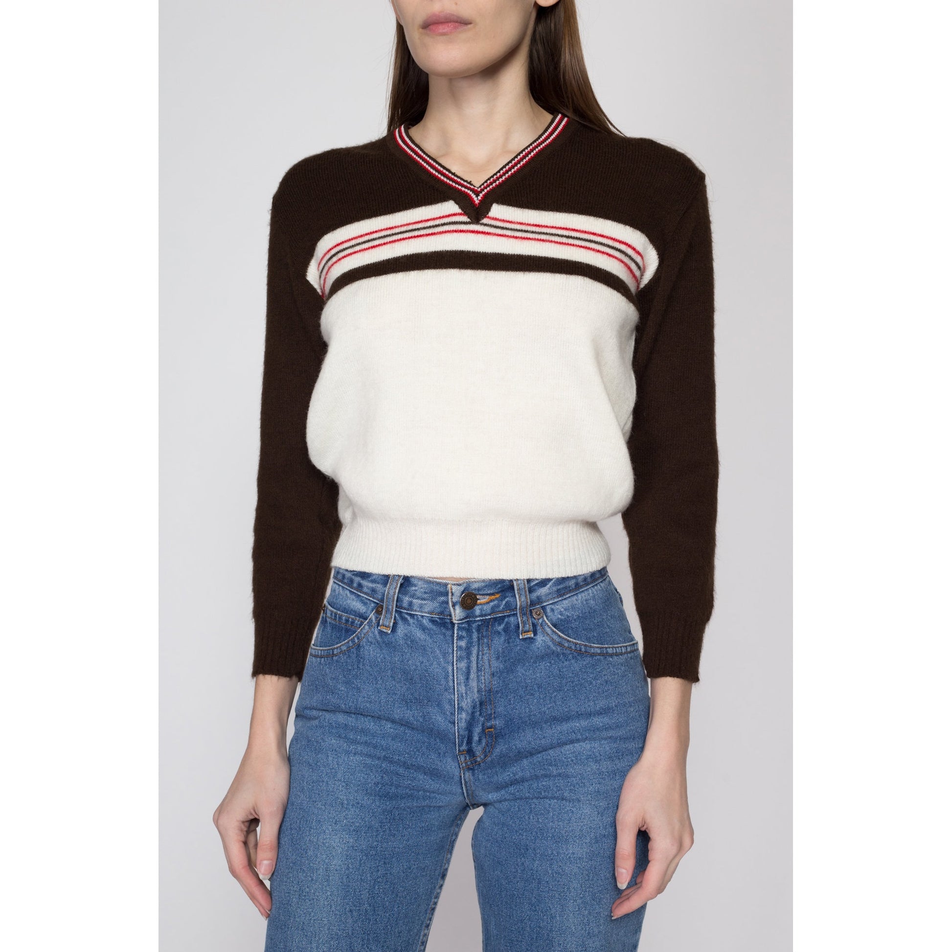 Small 70s Brown & White Striped Knit Cropped Sweater | Vintage Cropped V Neck Pullover Top