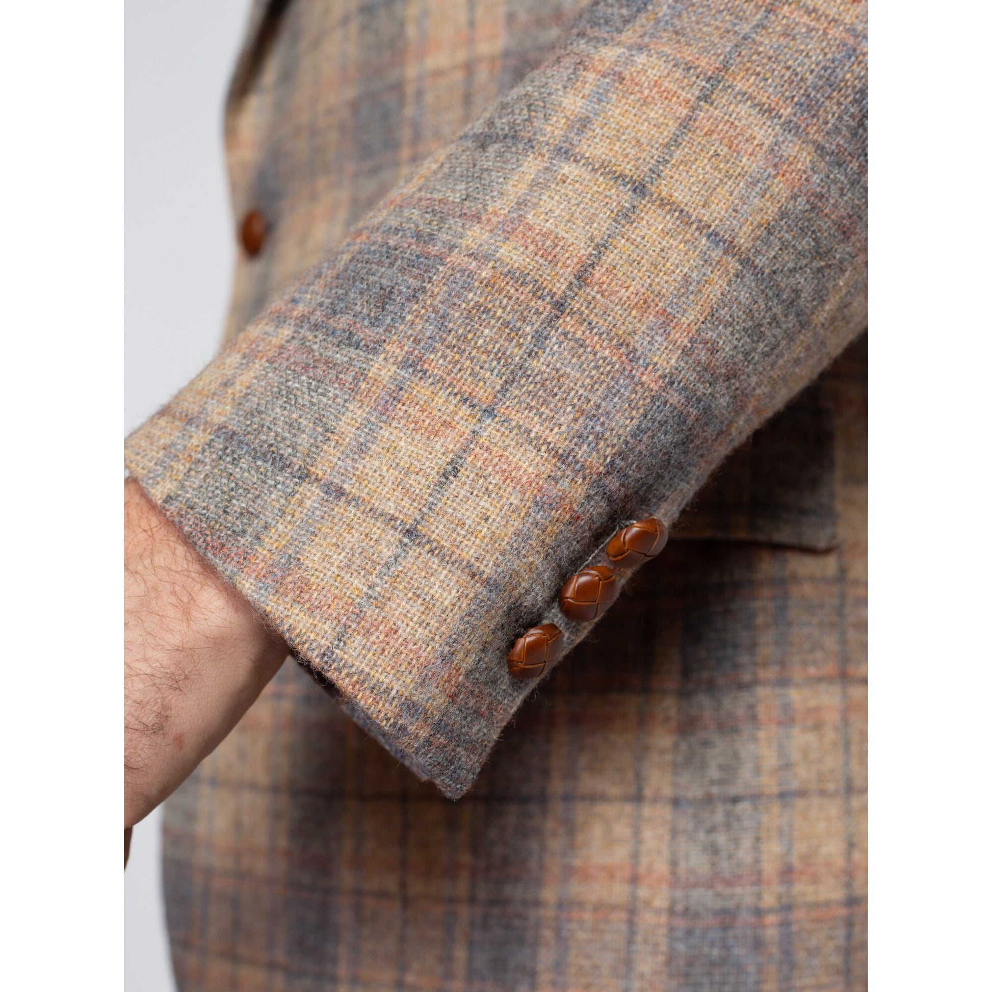 Medium 70s 80s Austin Reed Plaid Wool Sport Coat | Vintage Menswear Button Up Notched Collar Blazer Jacket