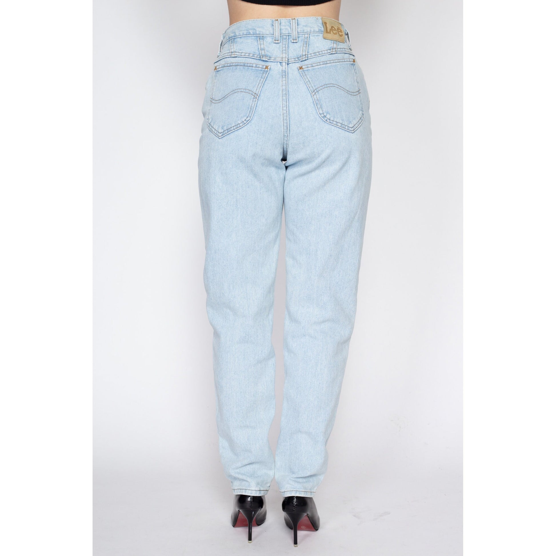 Small 90s Lee High Waisted Light Wash Jeans 27" | Vintage Denim Tapered Leg Mom Jeans