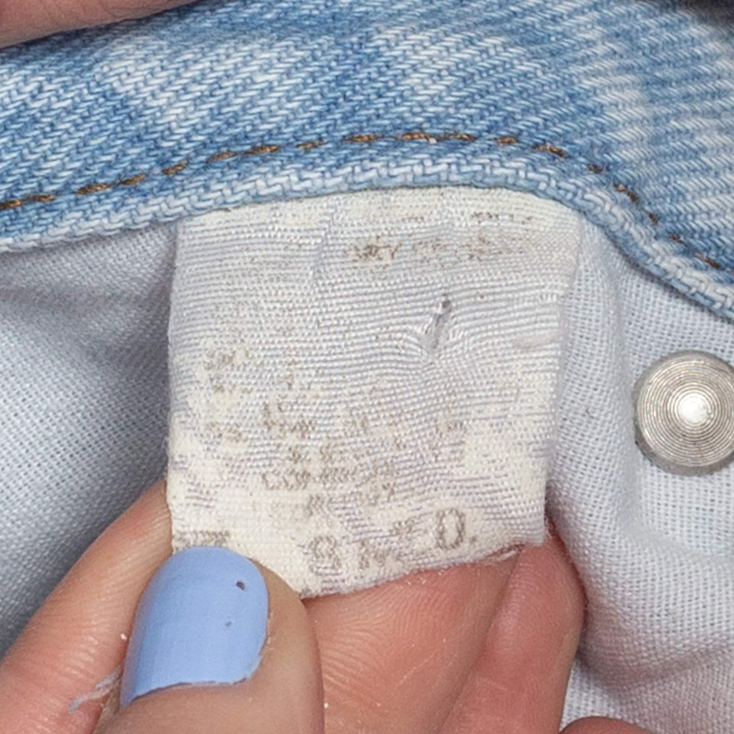 Small 90s Lee High Waisted Light Wash Jeans 27" | Vintage Denim Tapered Leg Mom Jeans