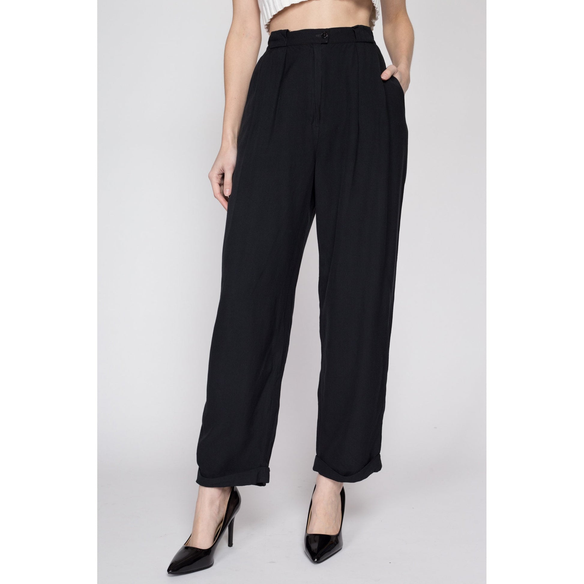 XS 80s Black High Waisted Pleated Trousers 24.5 – Flying Apple