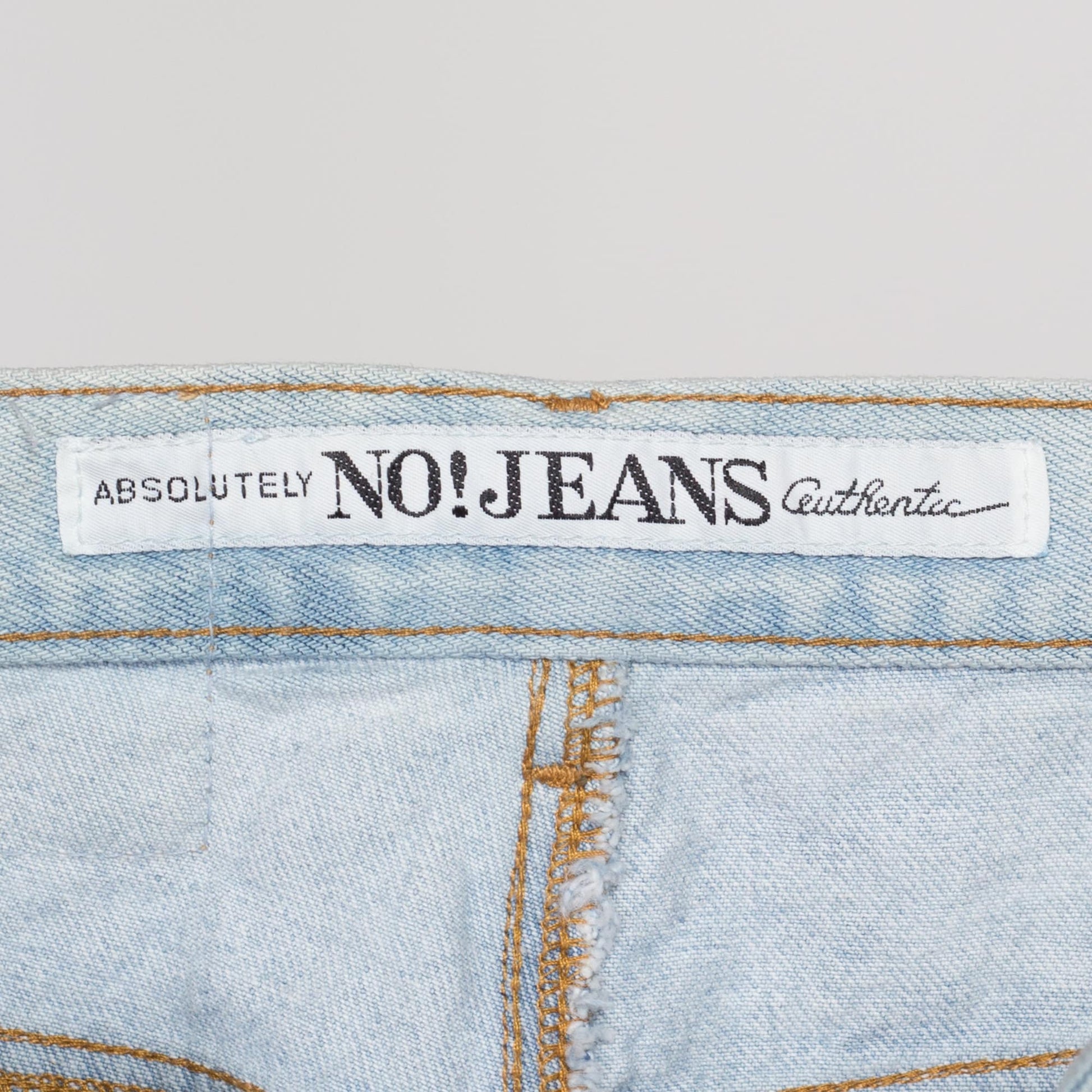 Medium 90s Two Tone Light Wash High Waisted Jeans 28" | Vintage Faded Denim Tapered Leg Mom Jeans