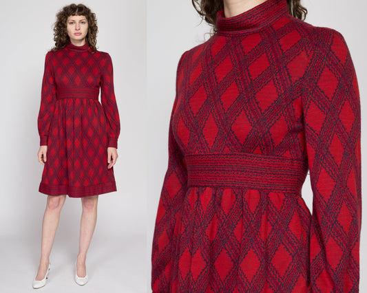 Small 60s Mod Red Argyle Mini Dress | Vintage Retro Long Sleeve Knit Dress