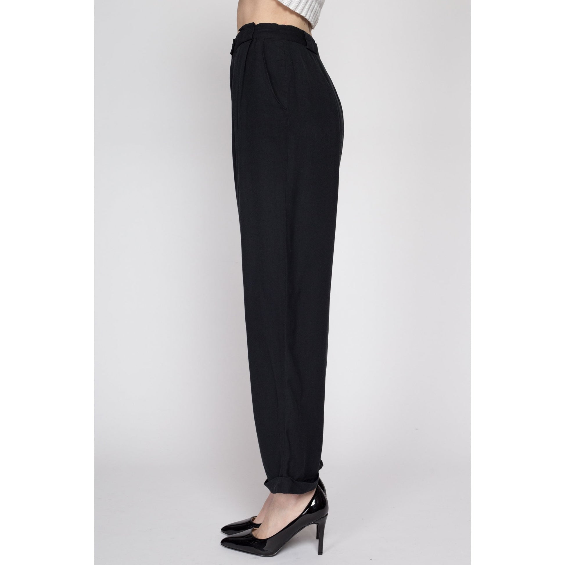 XS 80s Black High Waisted Pleated Trousers 24.5