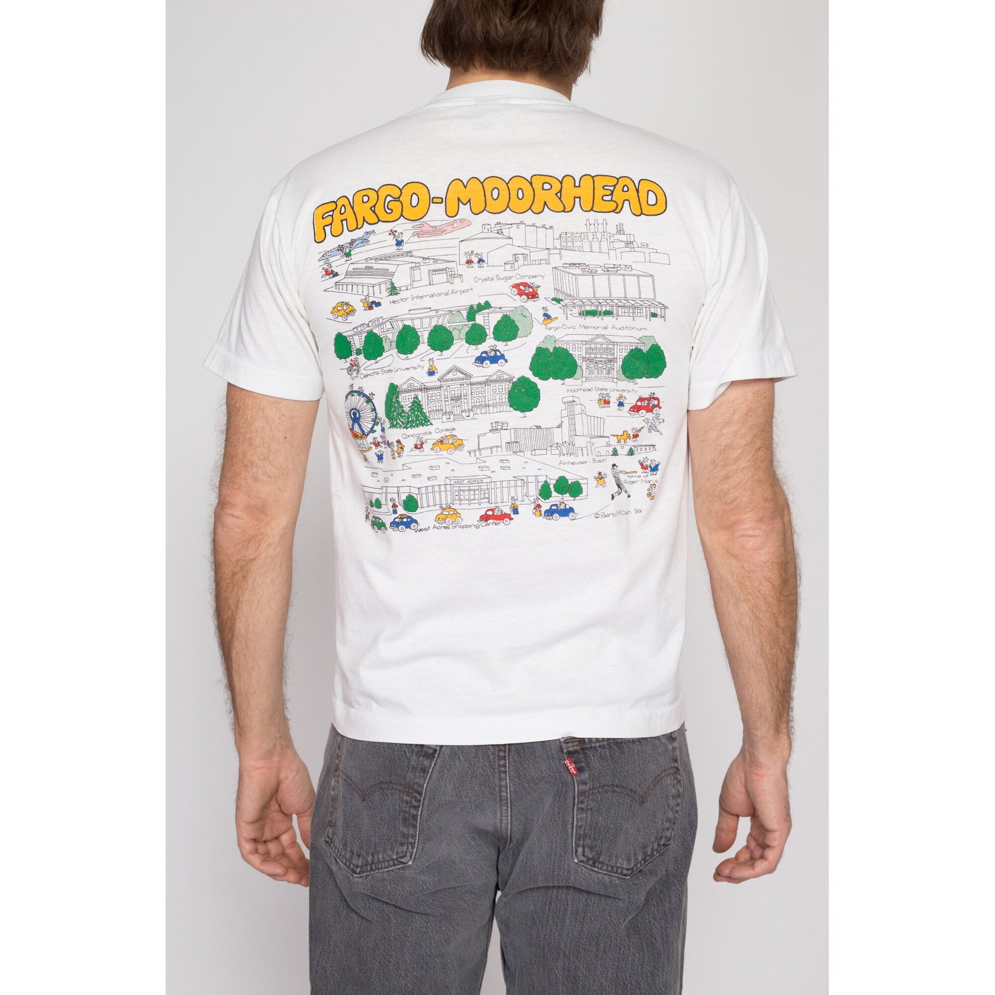 Medium 80s Barb McClain Fargo-Moorhead Map T Shirt | Vintage White Cartoon North Dakota Graphic Tee