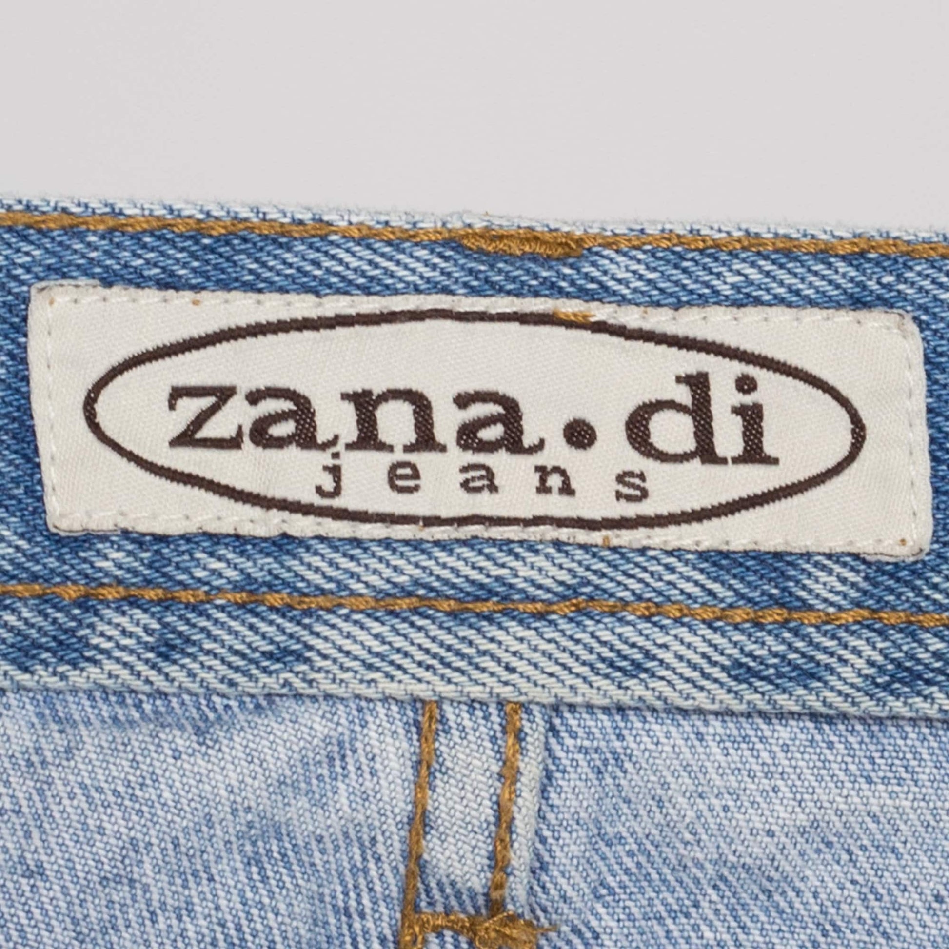 Sm-Med 90s Frayed Heart Jean Shorts | Vintage Cutoff Light Wash Denim Curvy Shorts