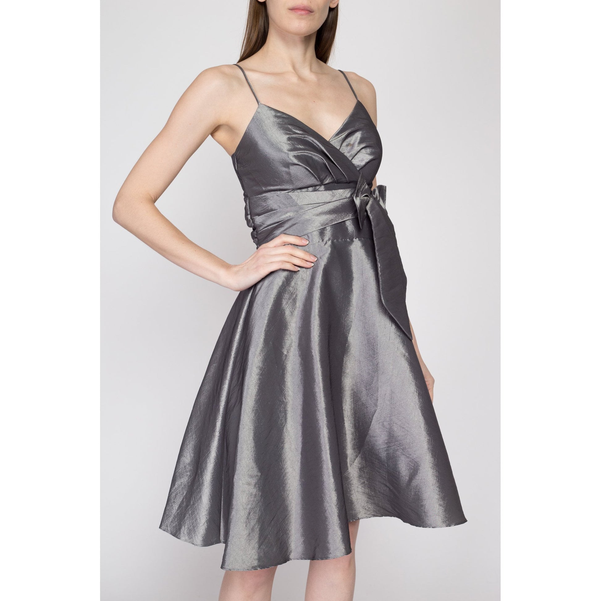 90s Y2K Silver Taffeta Fit & Flare Party Dress - Extra Small to Small 90s Y2K Silver Taffeta Fit & Flare Party Dress - Extra Small to Small