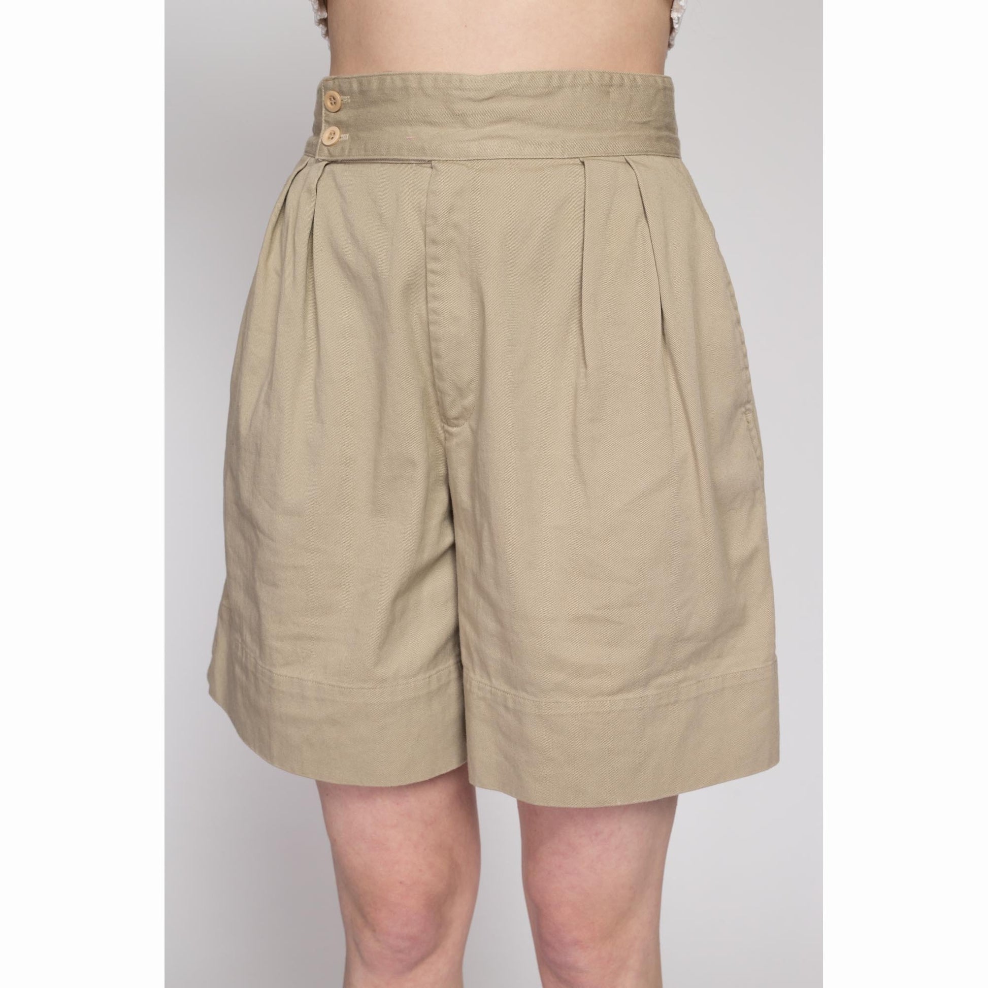 Sm-Med 80s Khaki Pleated Shorts 27" | Vintage High Waisted Curvy Fit Mom Shorts